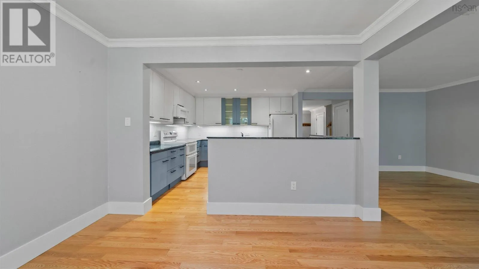 40 Walden Place
