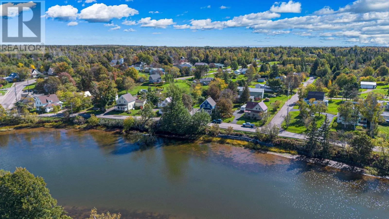 23 WESTVIEW Drive