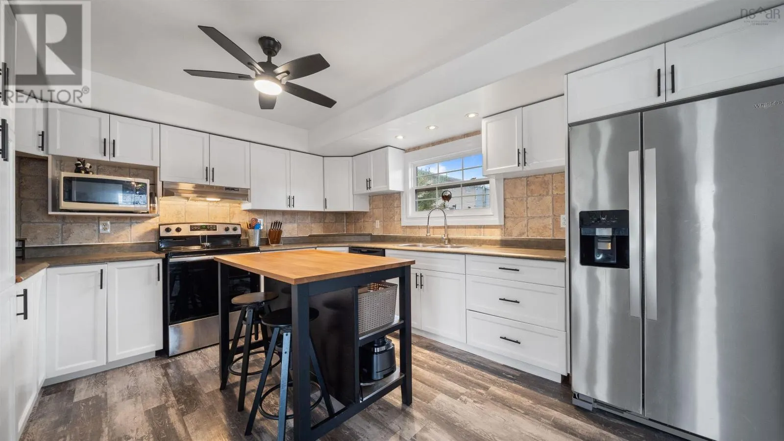 380 Cow Bay Road
