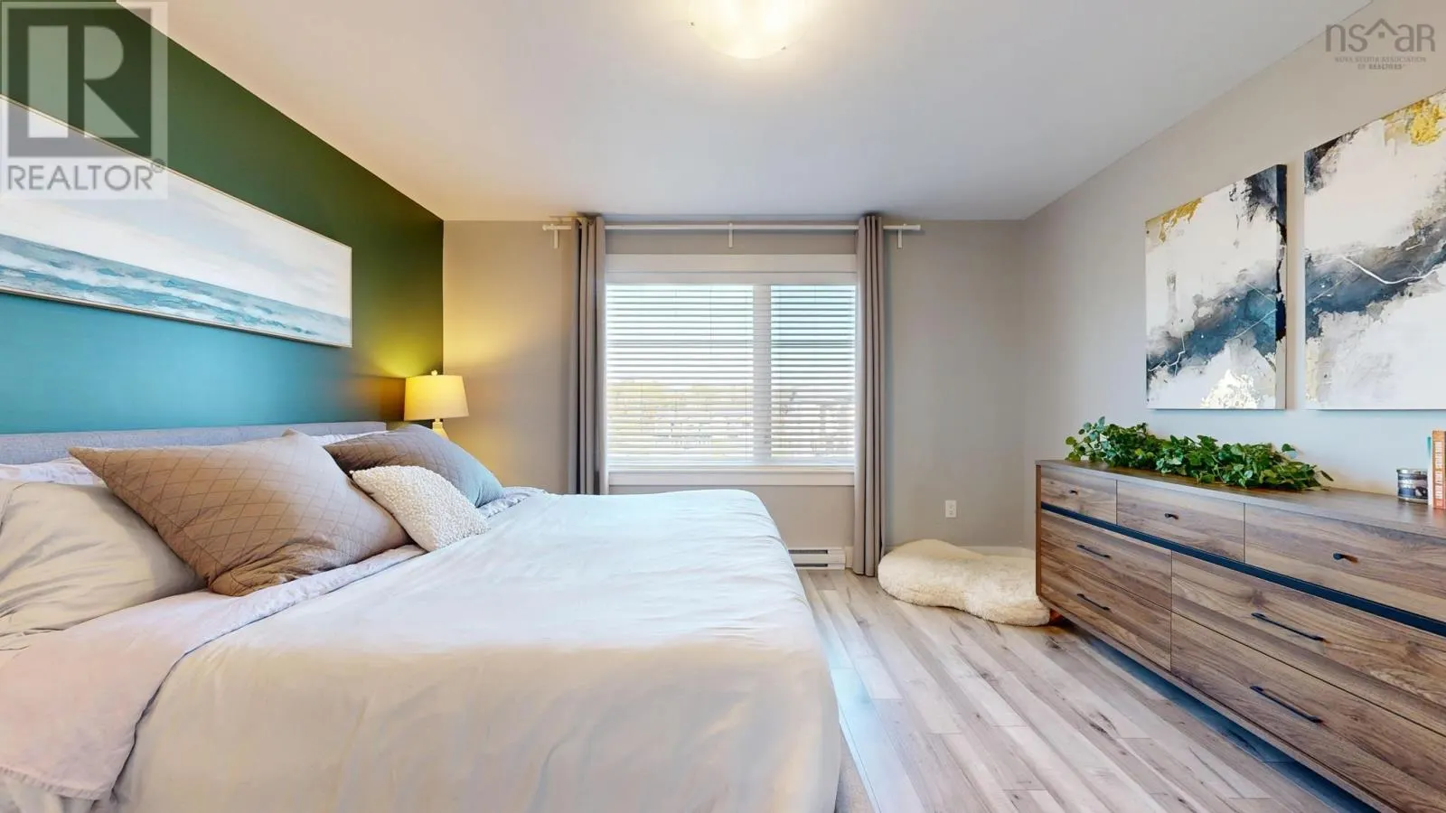 16 Sam Crescent