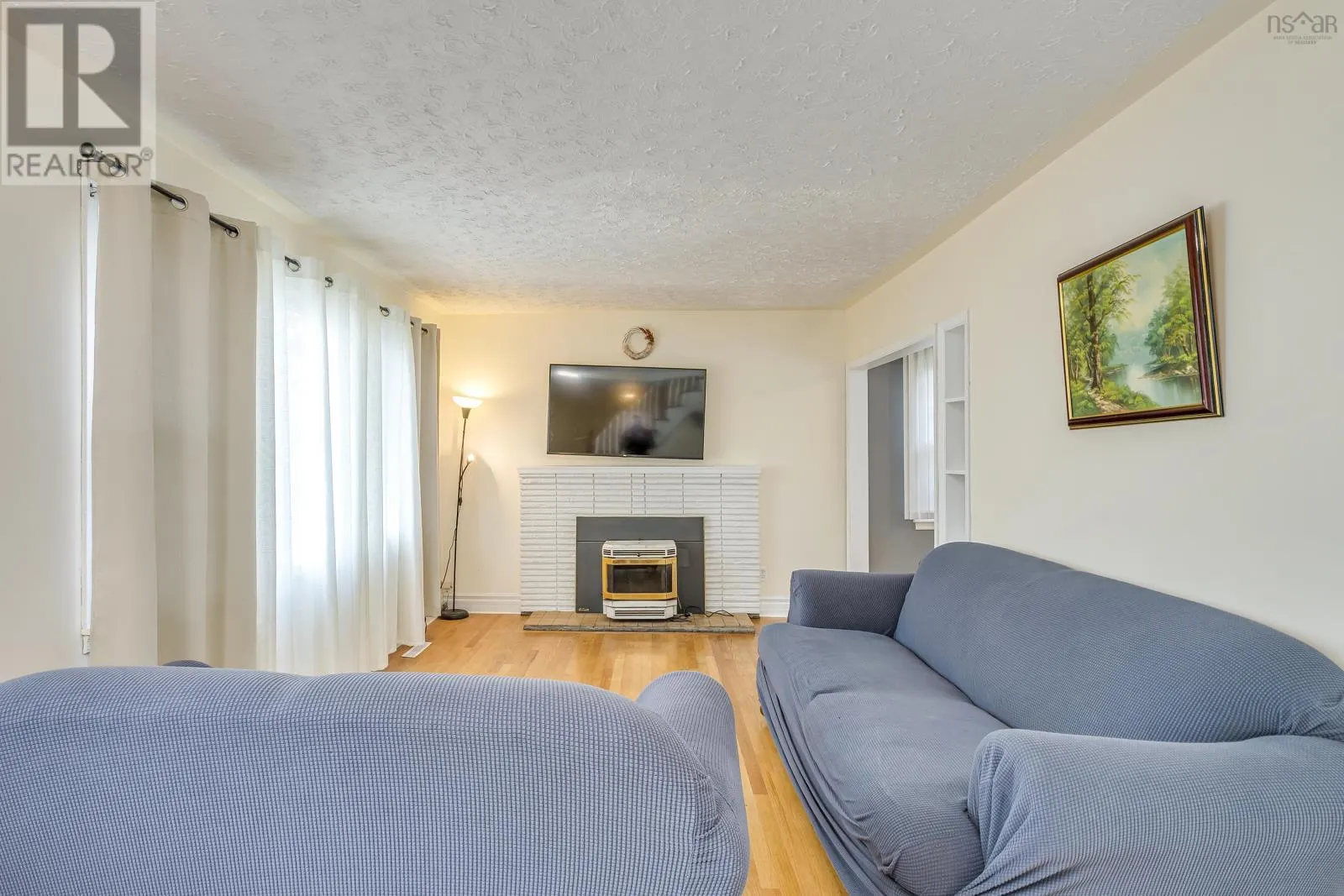 36 Erin Drive