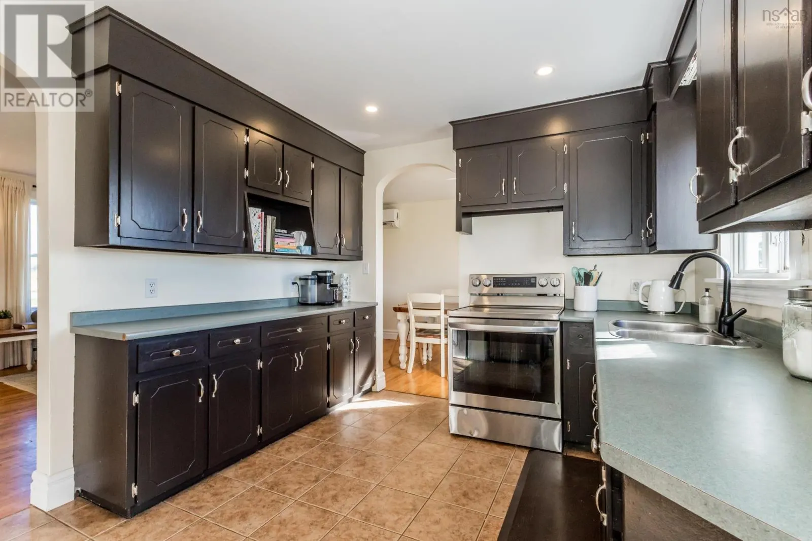 46 Parker Condon Road