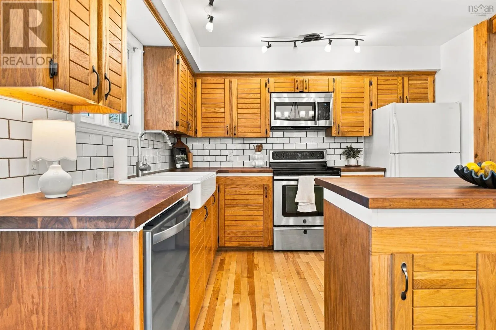 39 Parkdale Avenue