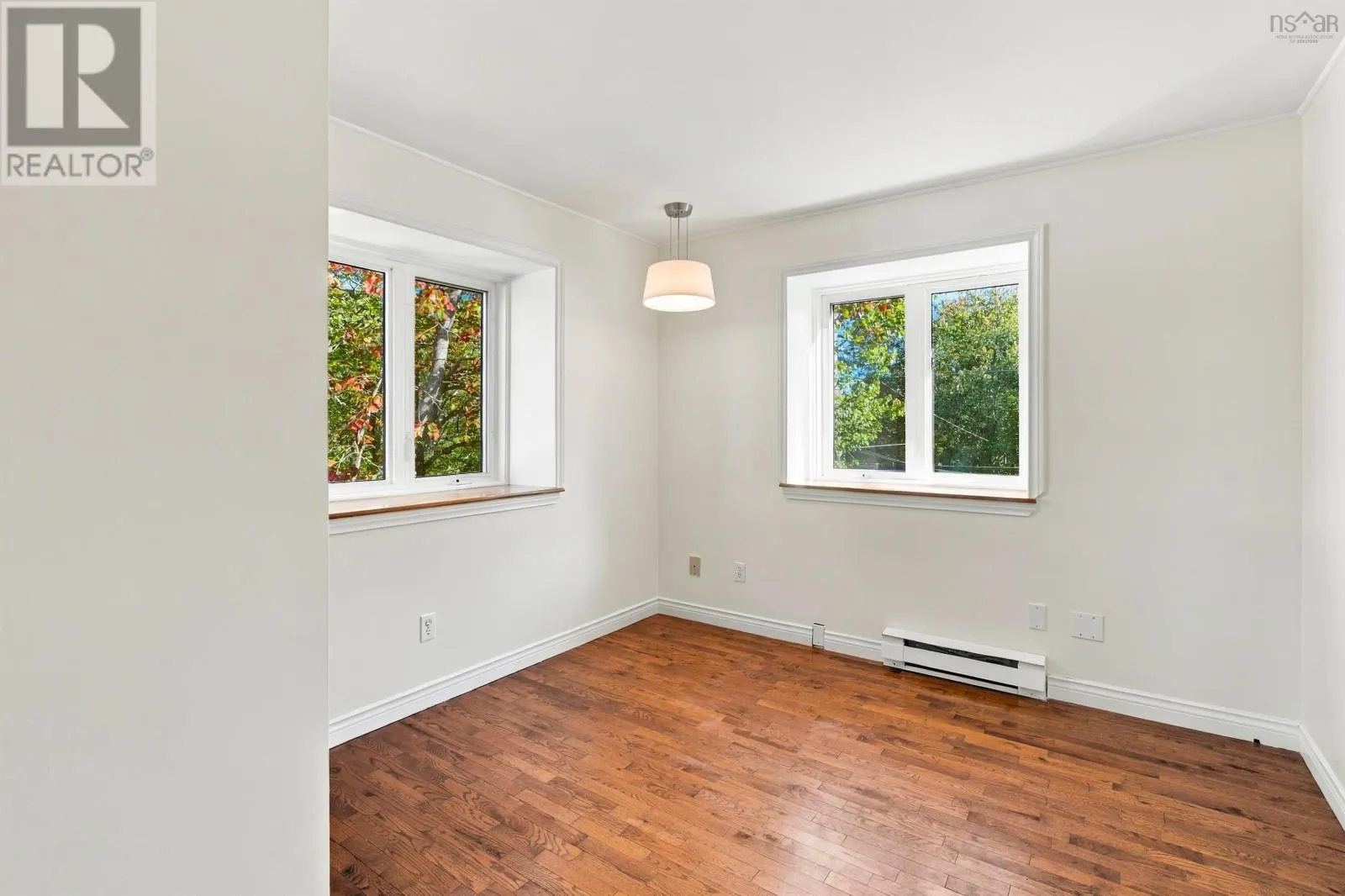 39 Parkdale Avenue