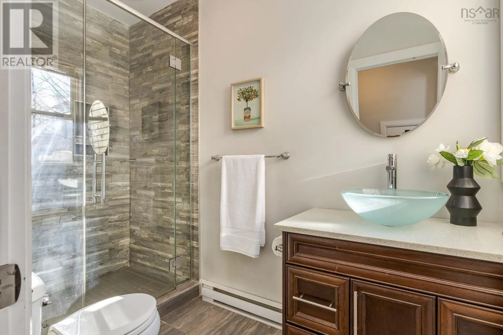 2542 Gottingen Street
