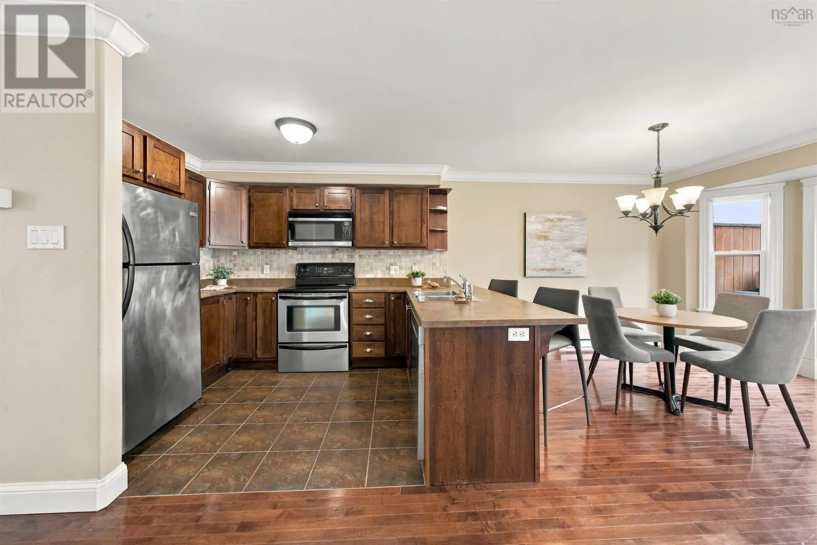 150 Transom Drive
