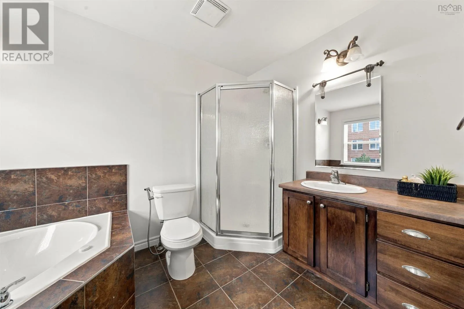 150 Transom Drive