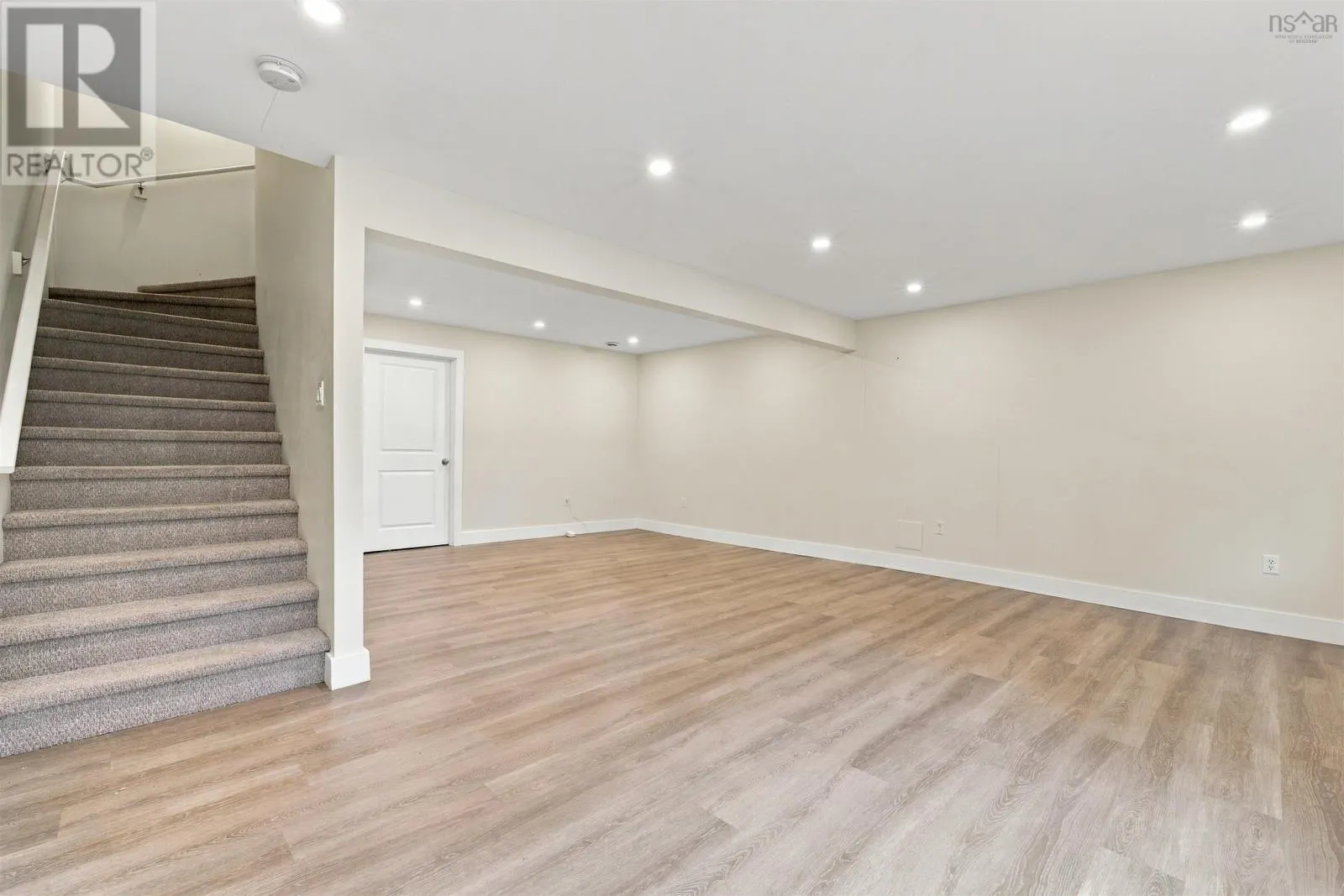 150 Transom Drive