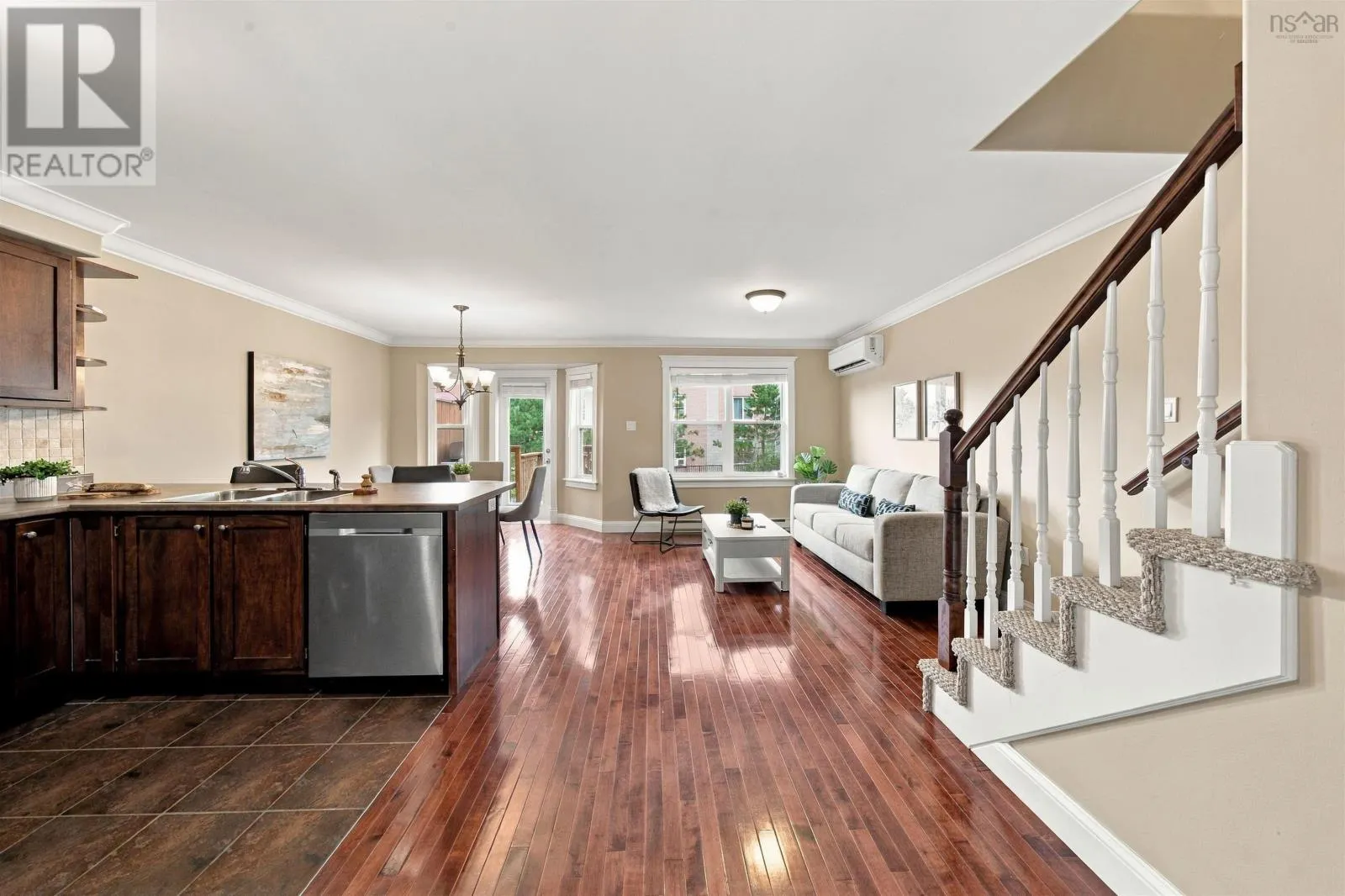 150 Transom Drive
