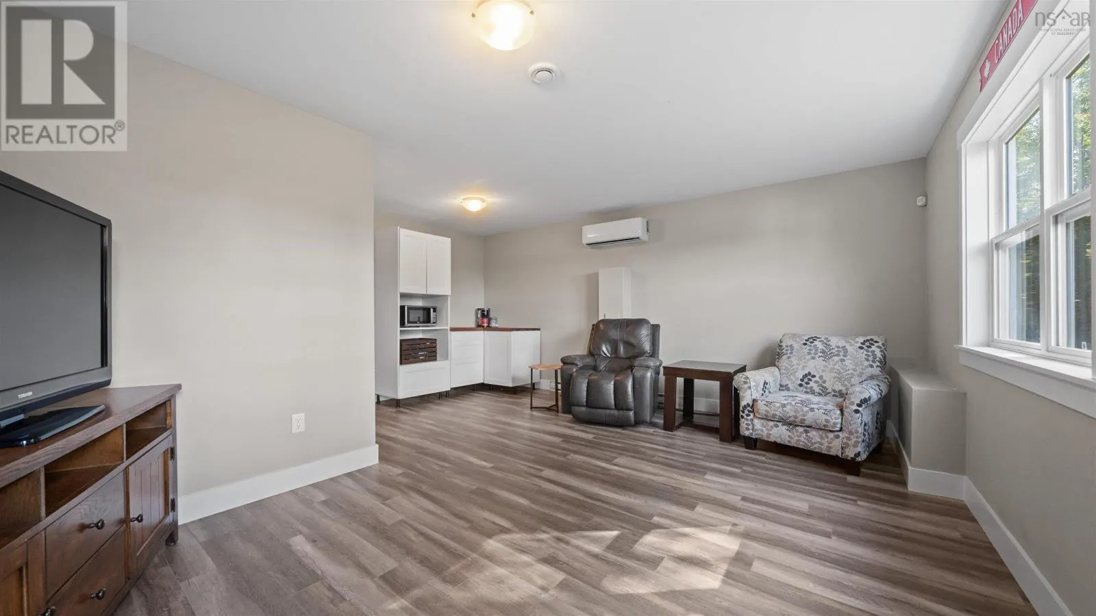 329 Savoy Avenue|Kingswood North