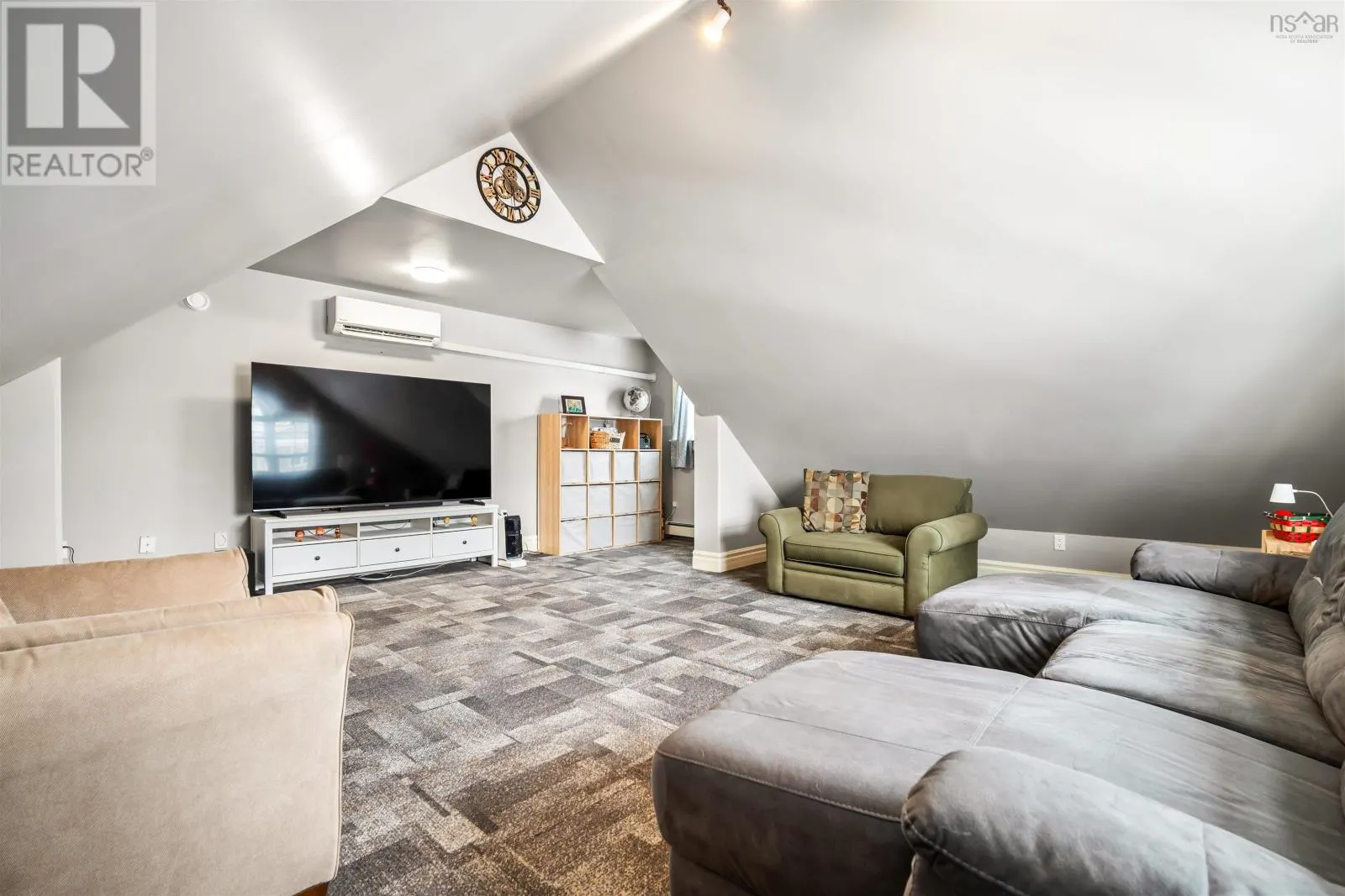 86 Summer Field Way