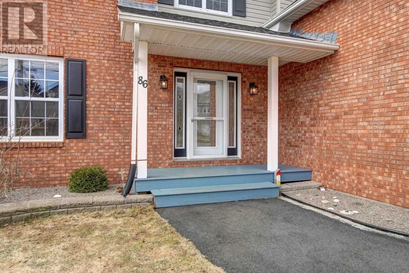 86 Summer Field Way