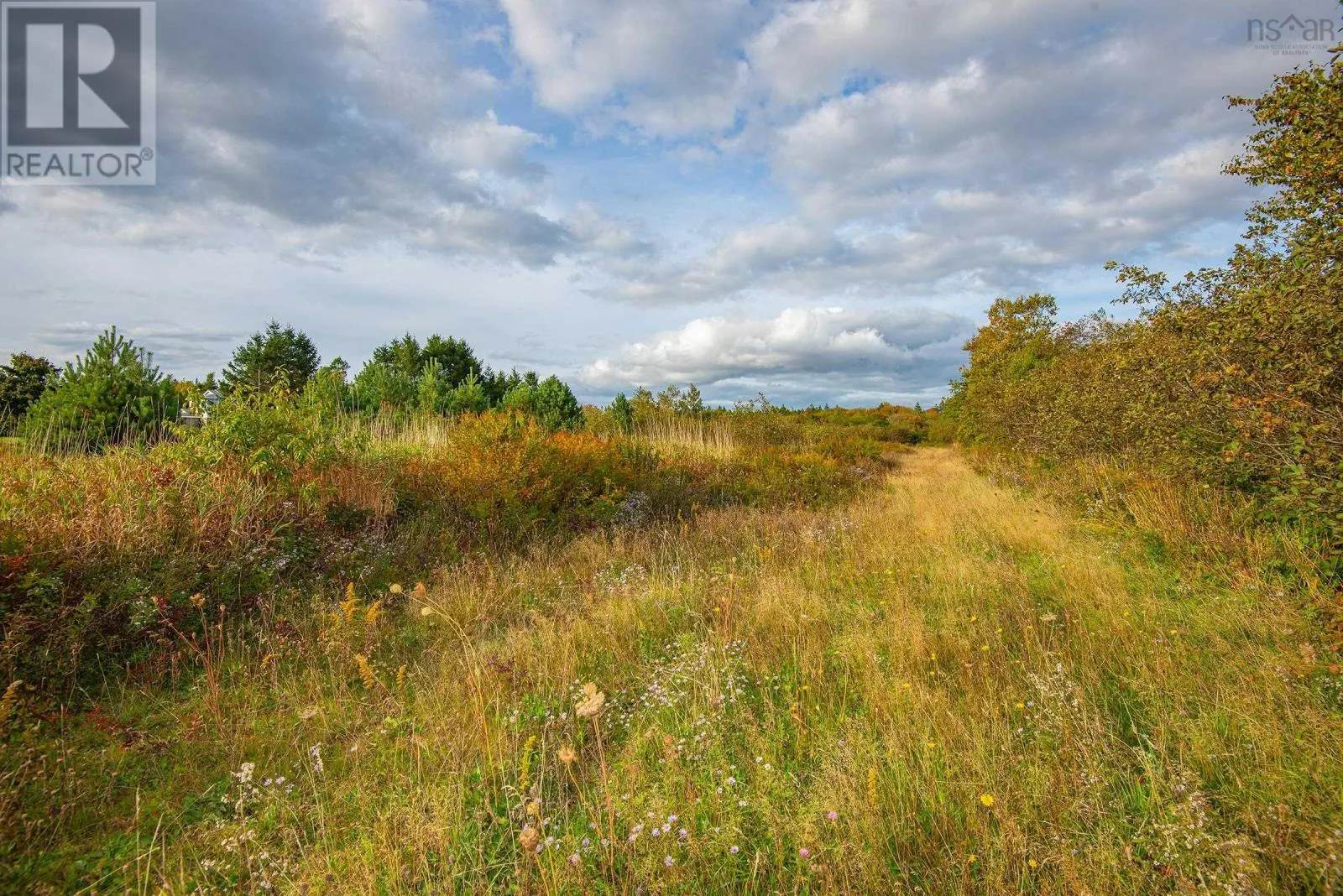 Lot Eustache Comeau Road