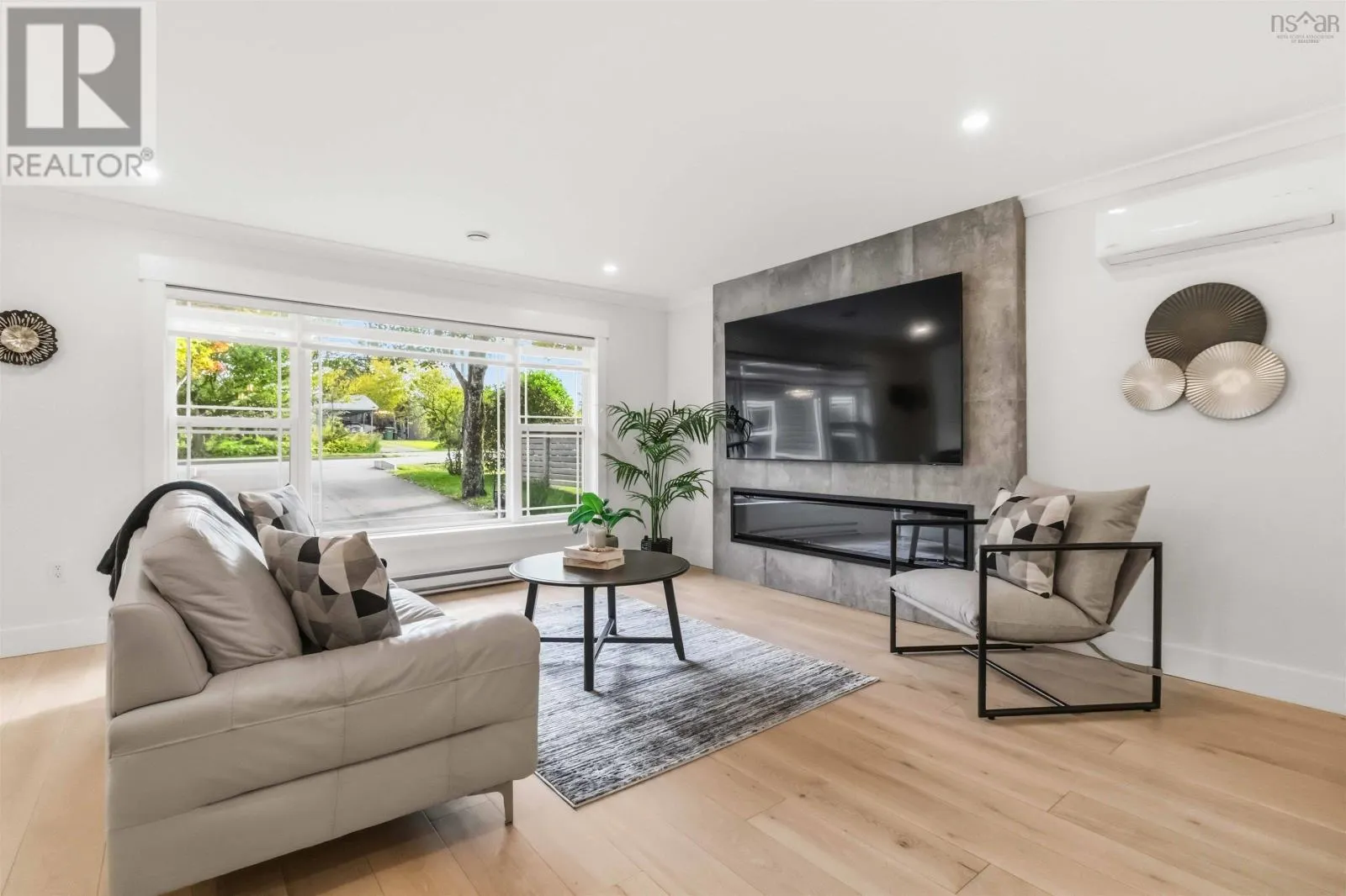 144 Montague Rd