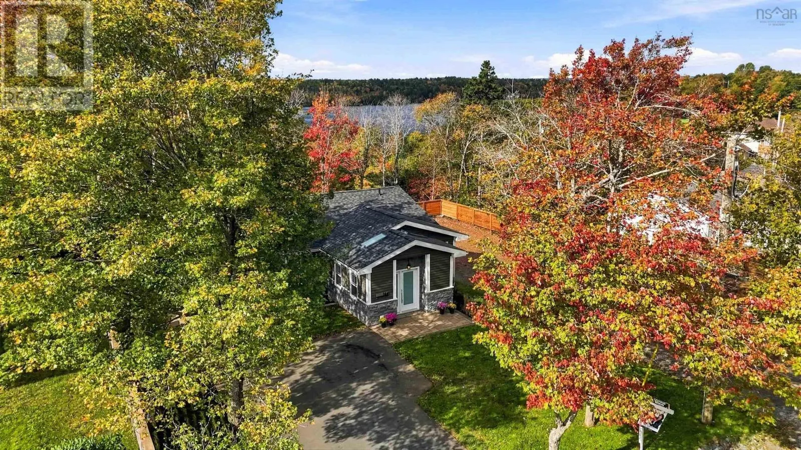 144 Montague Rd