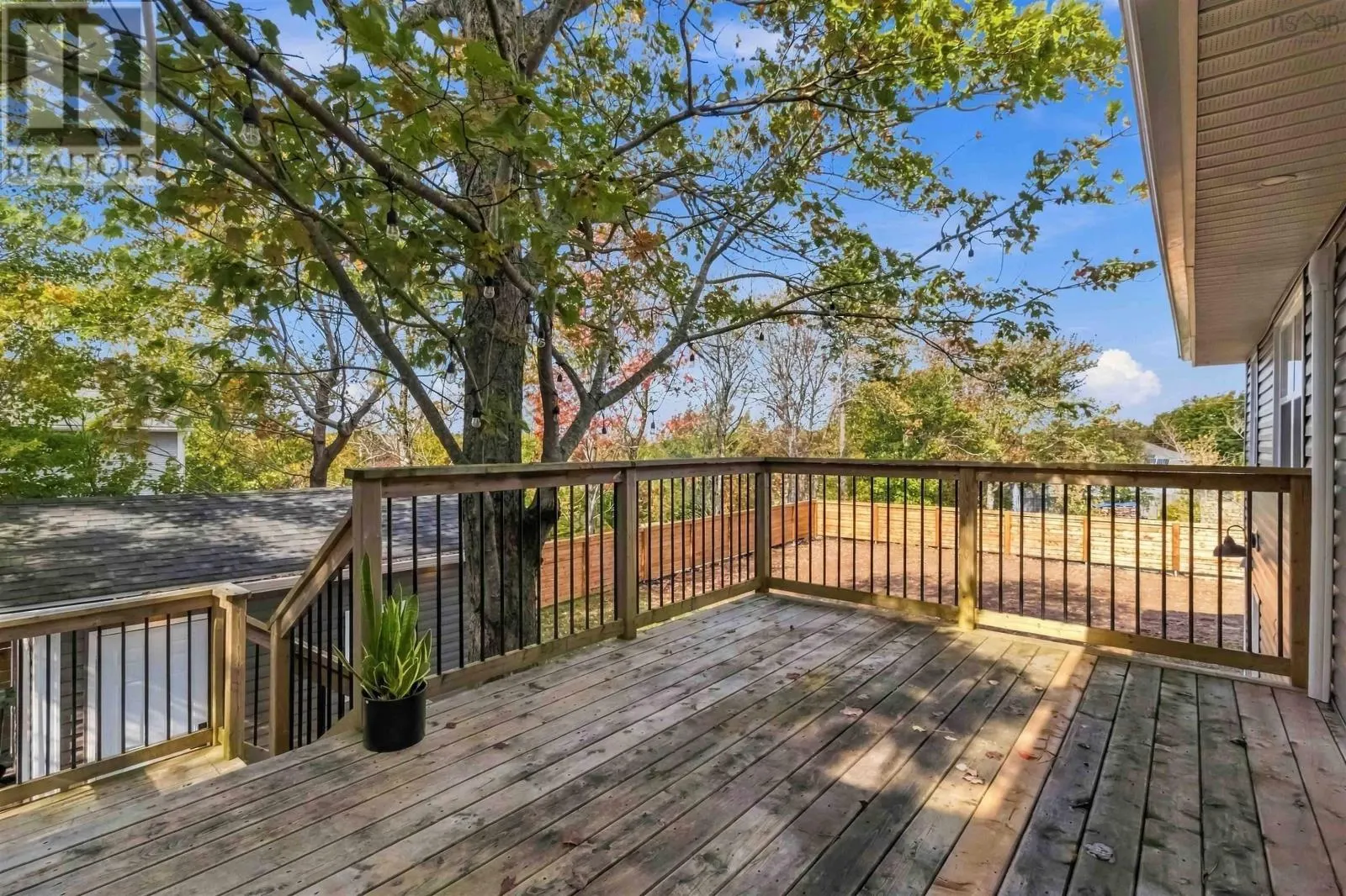 144 Montague Rd
