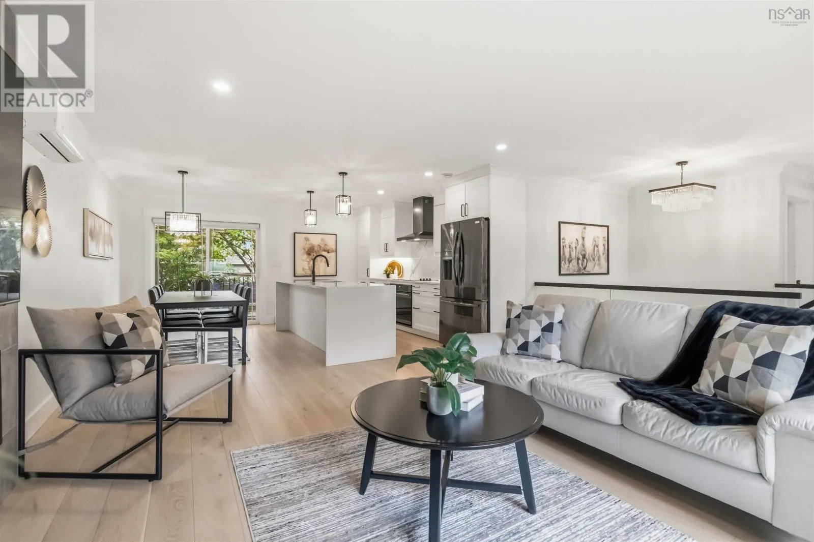 144 Montague Rd
