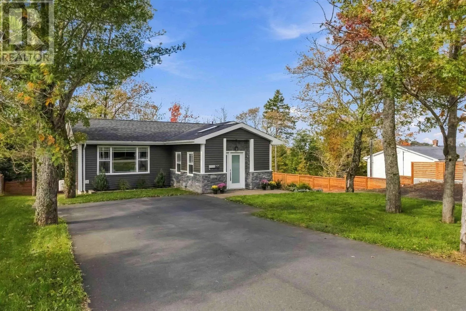 144 Montague Rd