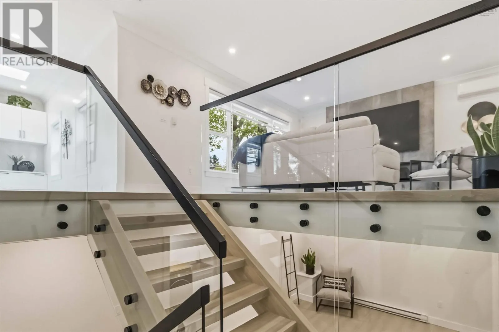 144 Montague Rd