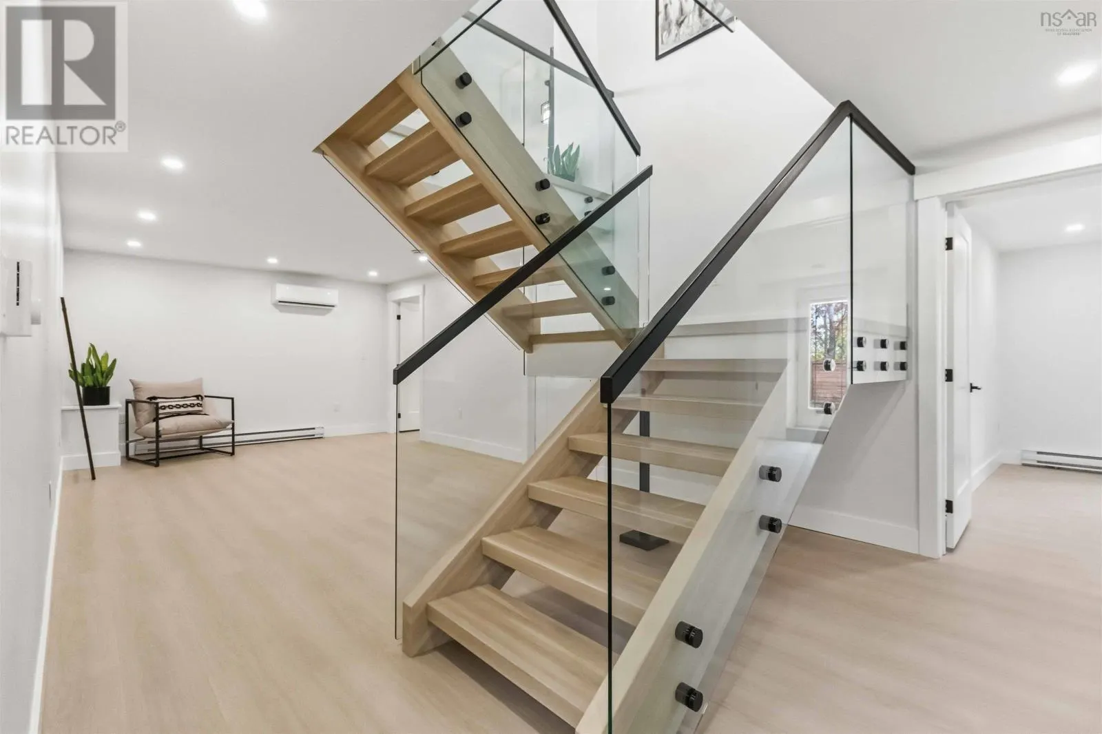 144 Montague Rd