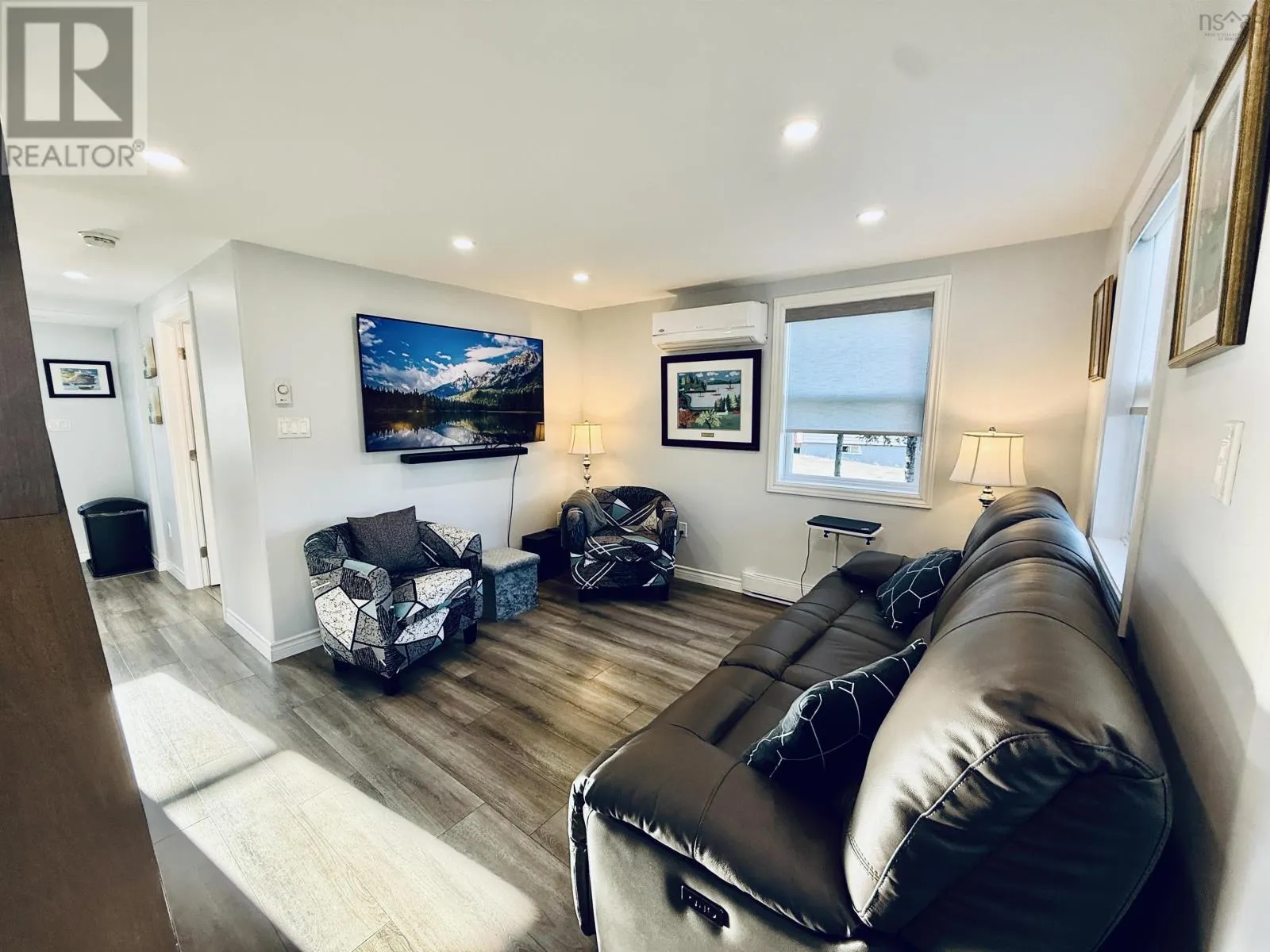 1321 Terence Bay Road