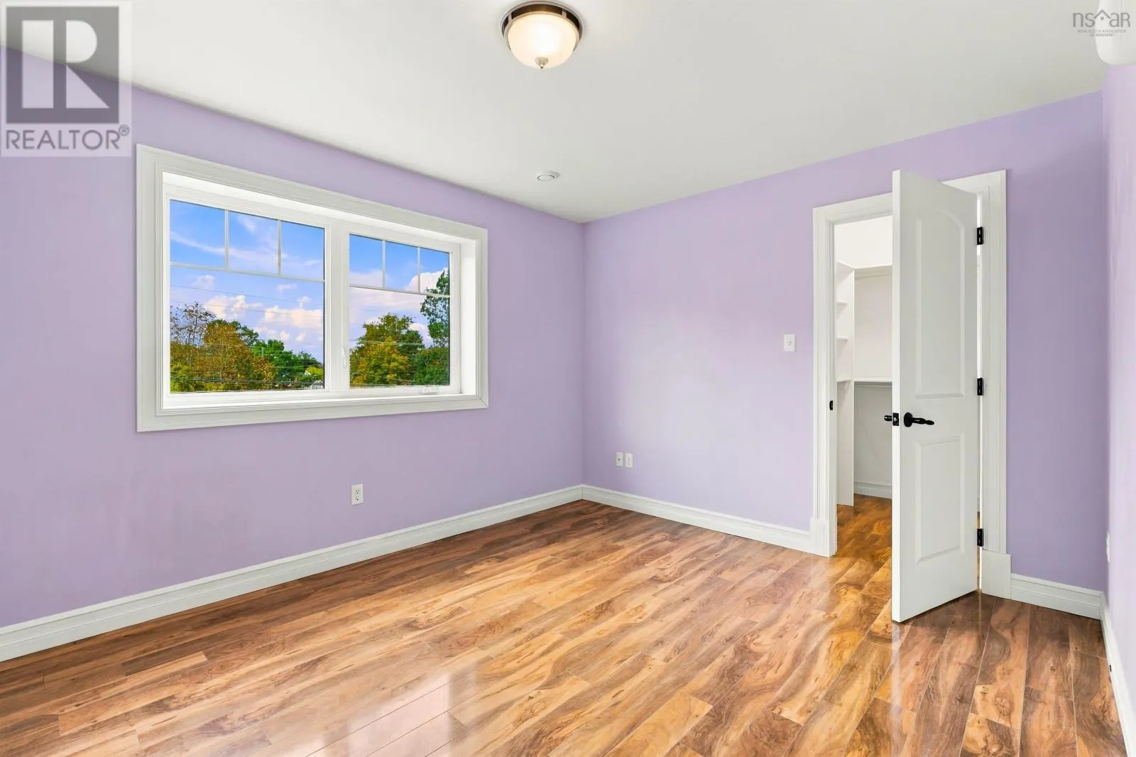 23 Grandview Drive