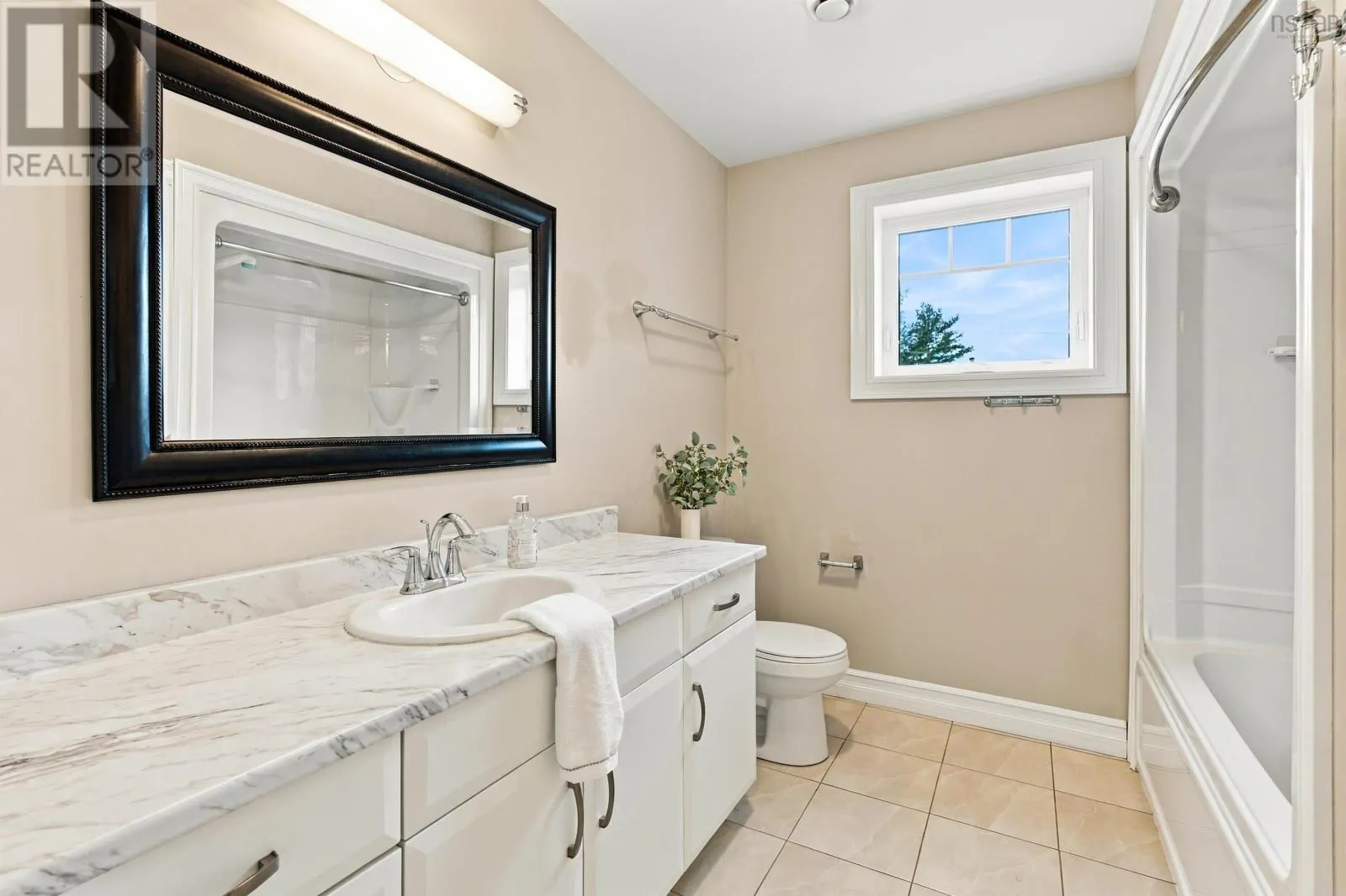23 Grandview Drive