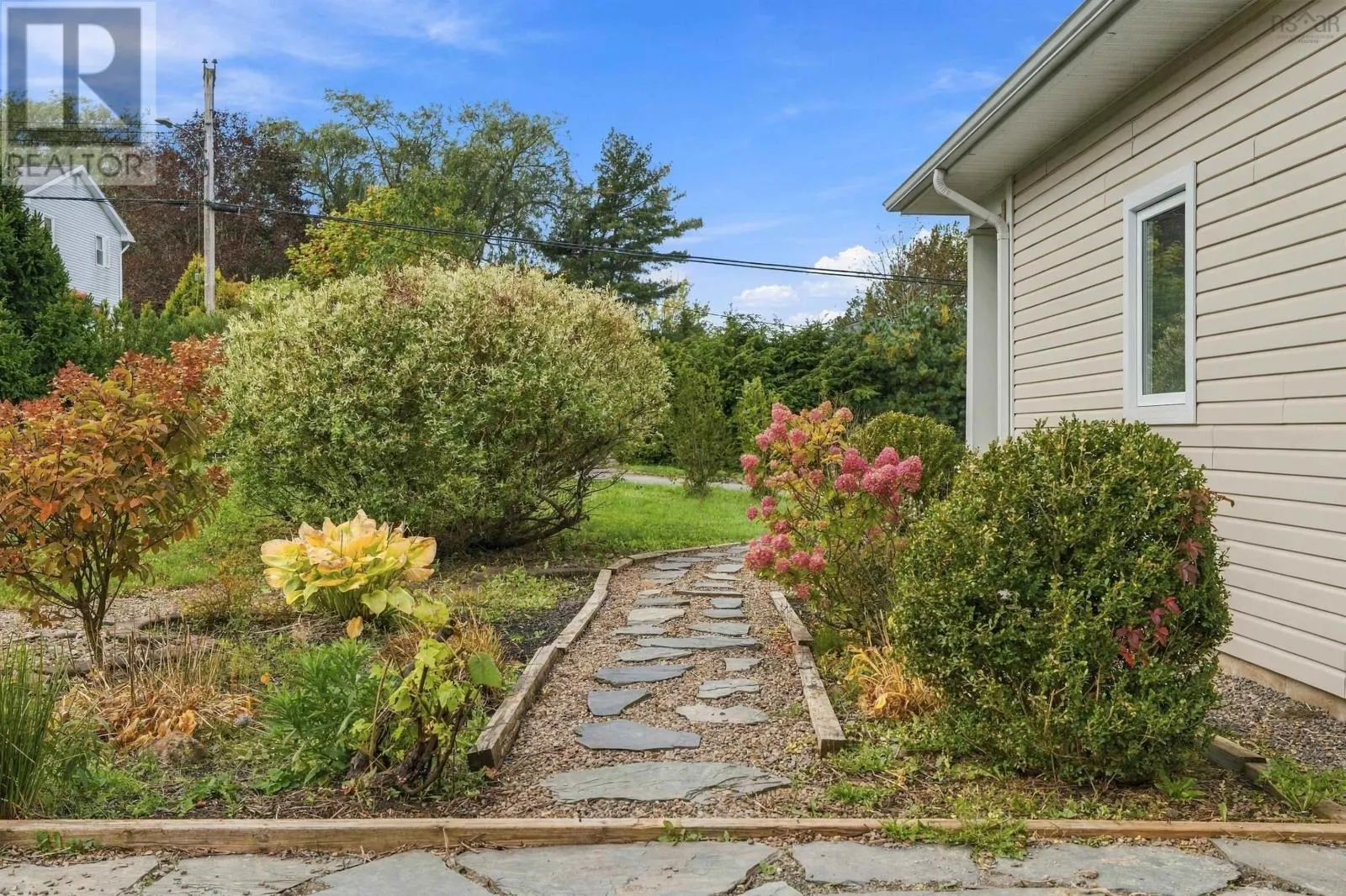 23 Grandview Drive