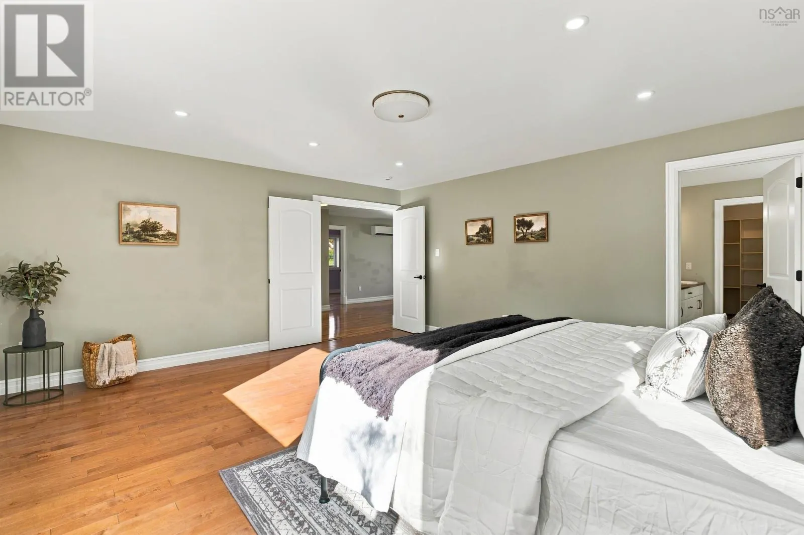 23 Grandview Drive