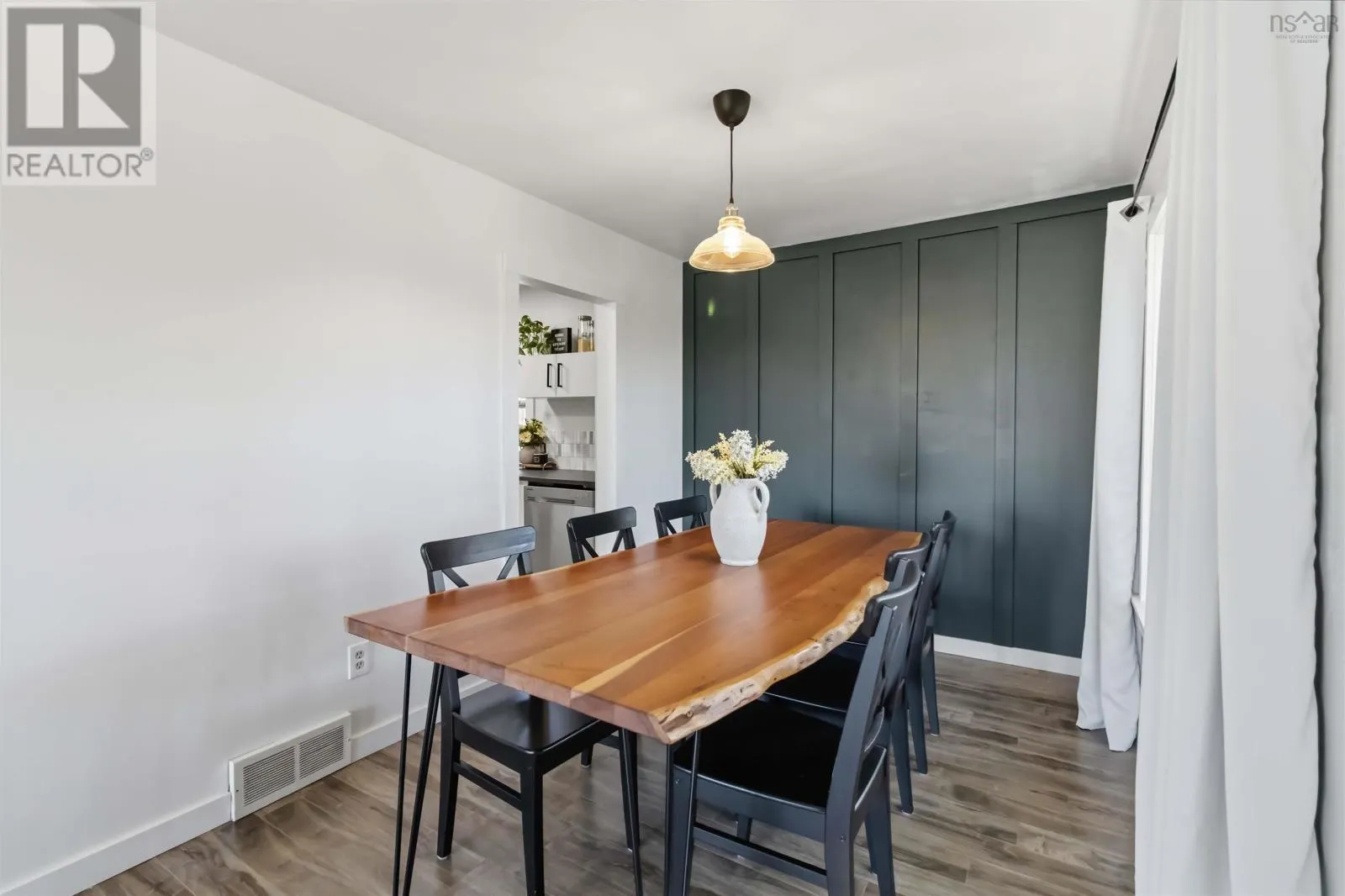 85 Mount Edward Road
