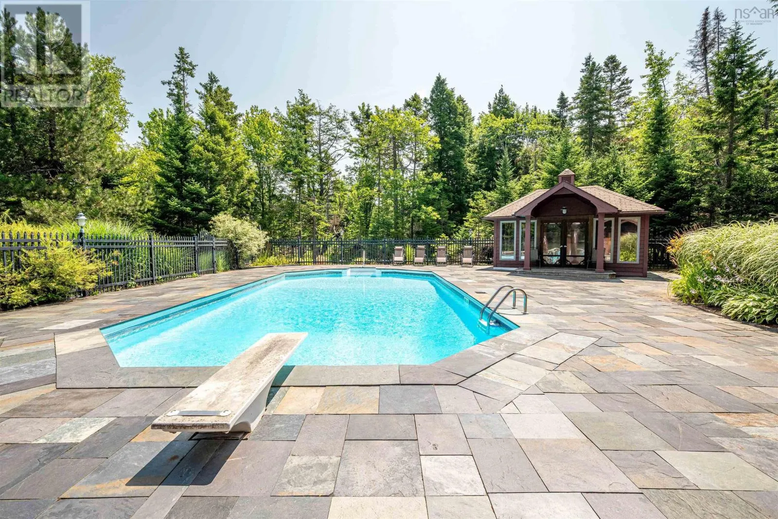 39 Cedar Drive