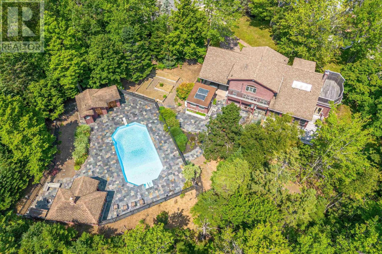 39 Cedar Drive