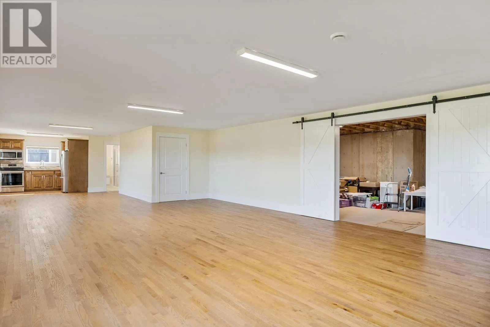 15 Kenwood Circle