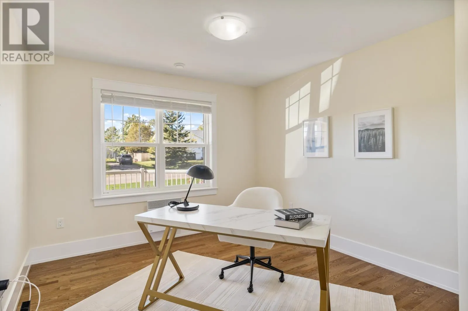 15 Kenwood Circle