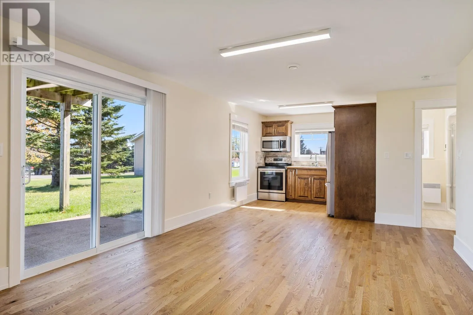 15 Kenwood Circle