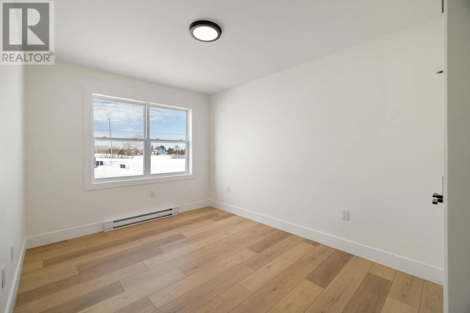 24-8 Donagh Road