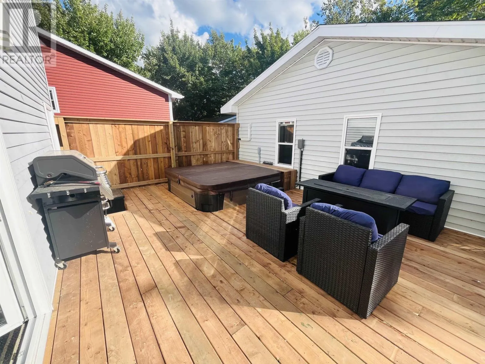 10 Melissa Crescent