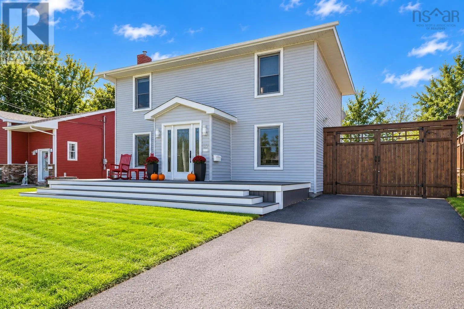 10 Melissa Crescent