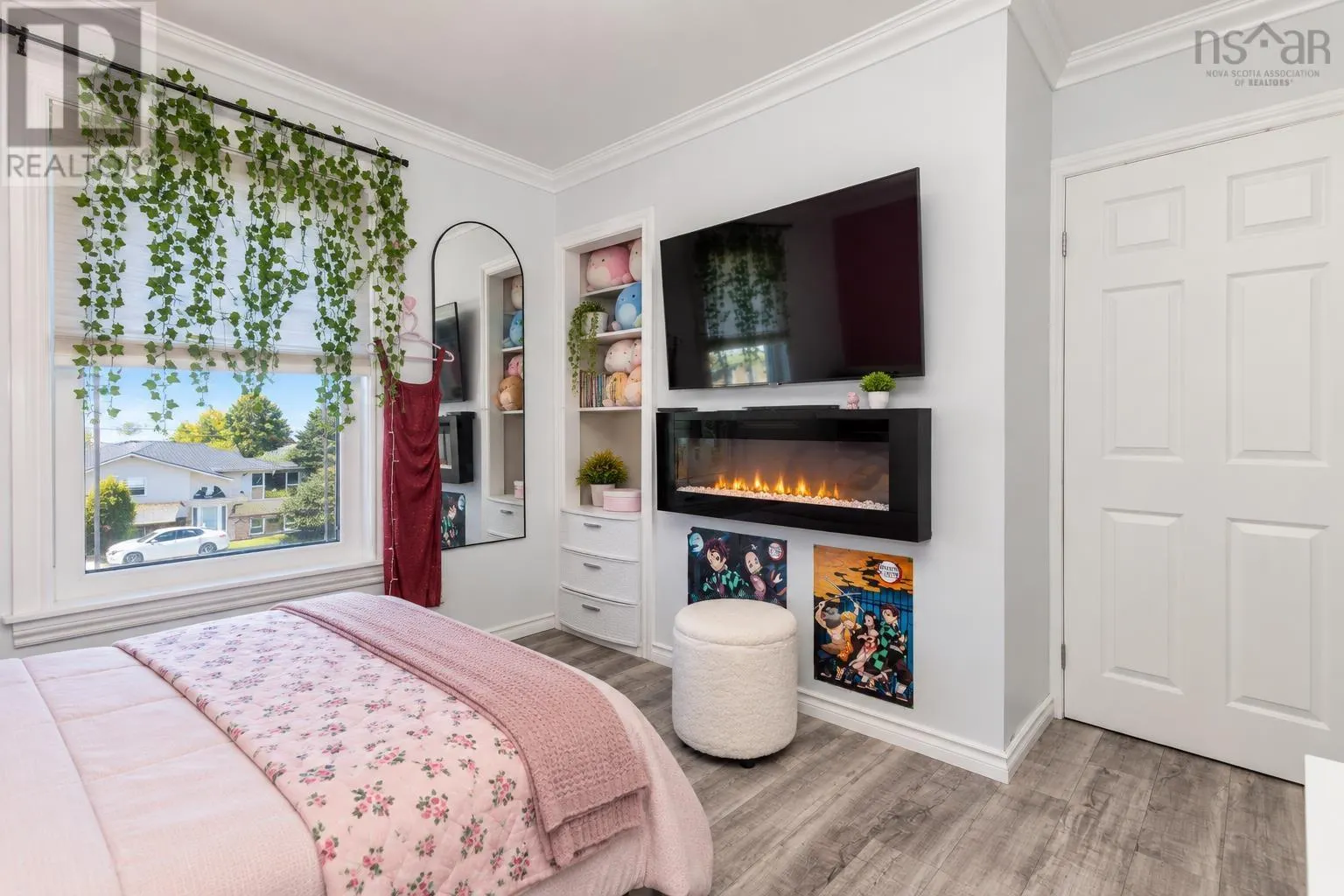 10 Melissa Crescent