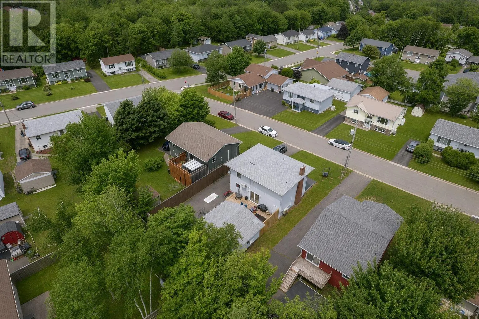 10 Melissa Crescent