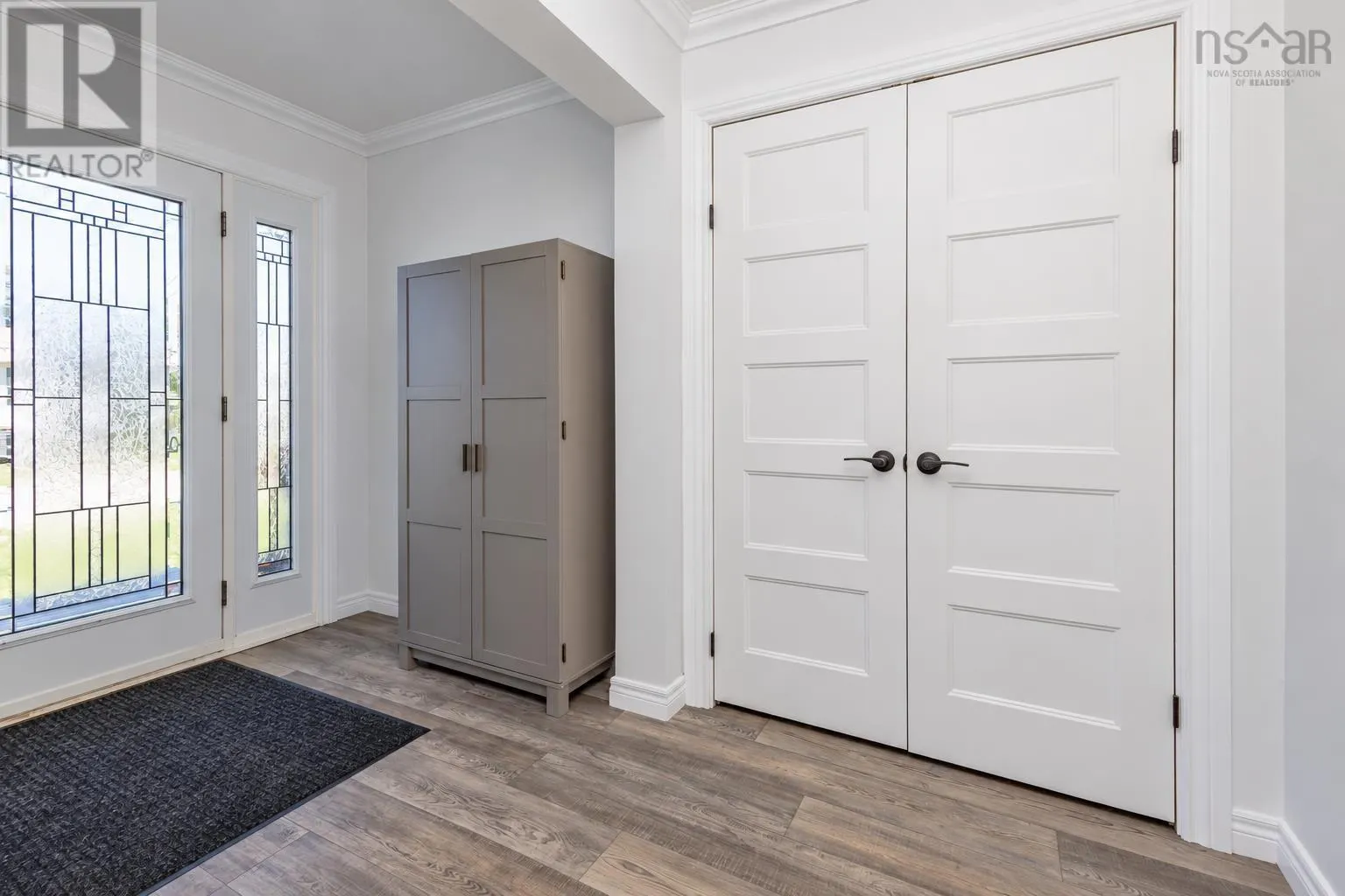 10 Melissa Crescent