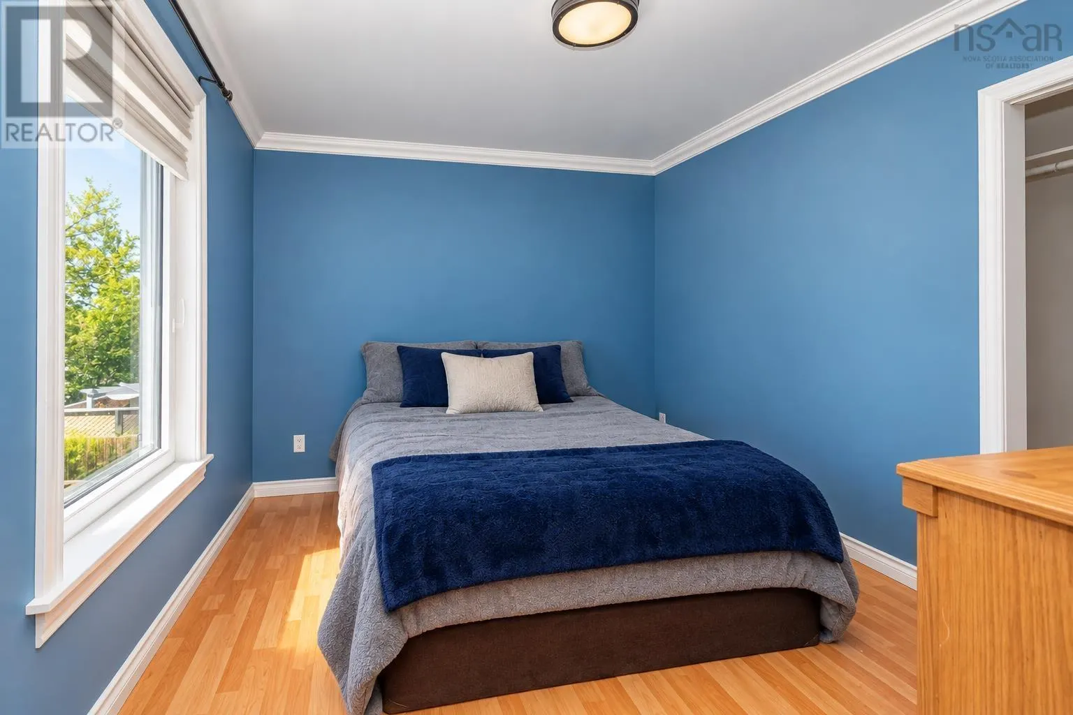 10 Melissa Crescent