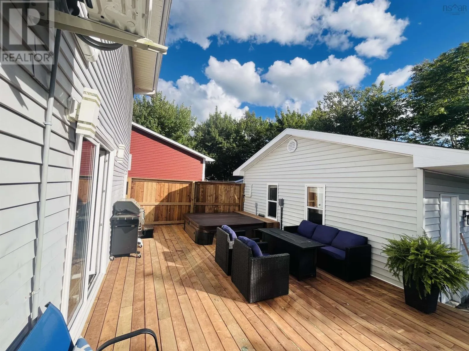 10 Melissa Crescent