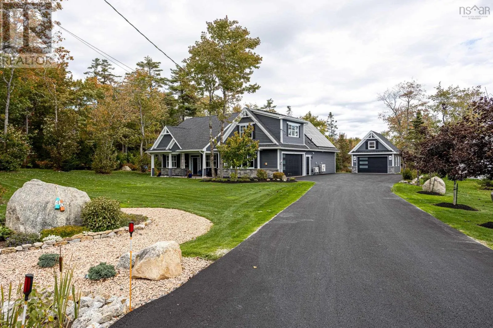 40 Duckcove Court