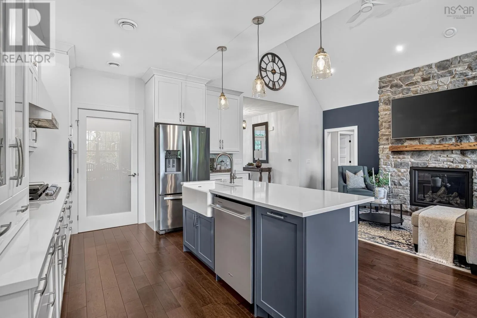 40 Duckcove Court