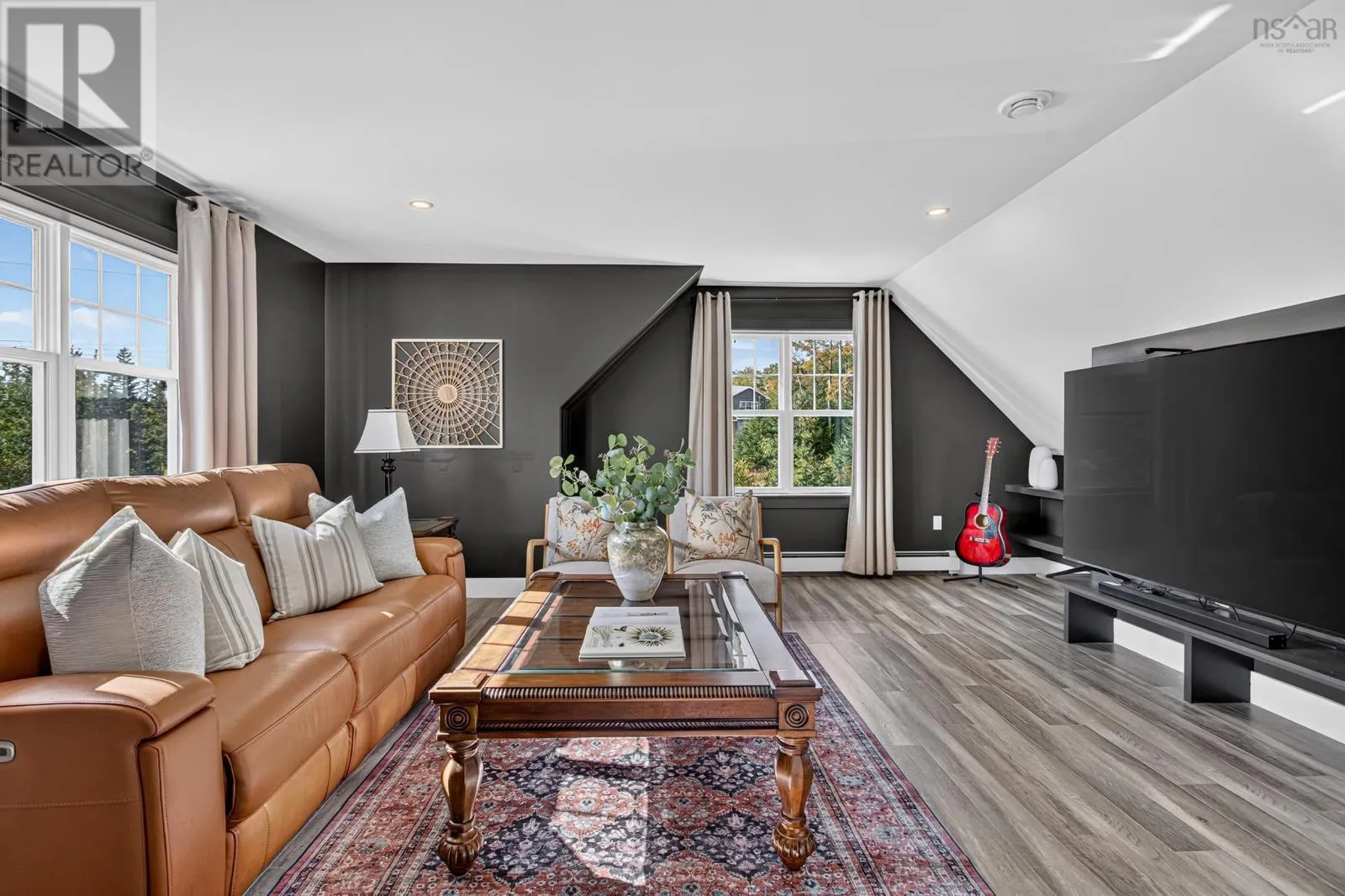 40 Duckcove Court