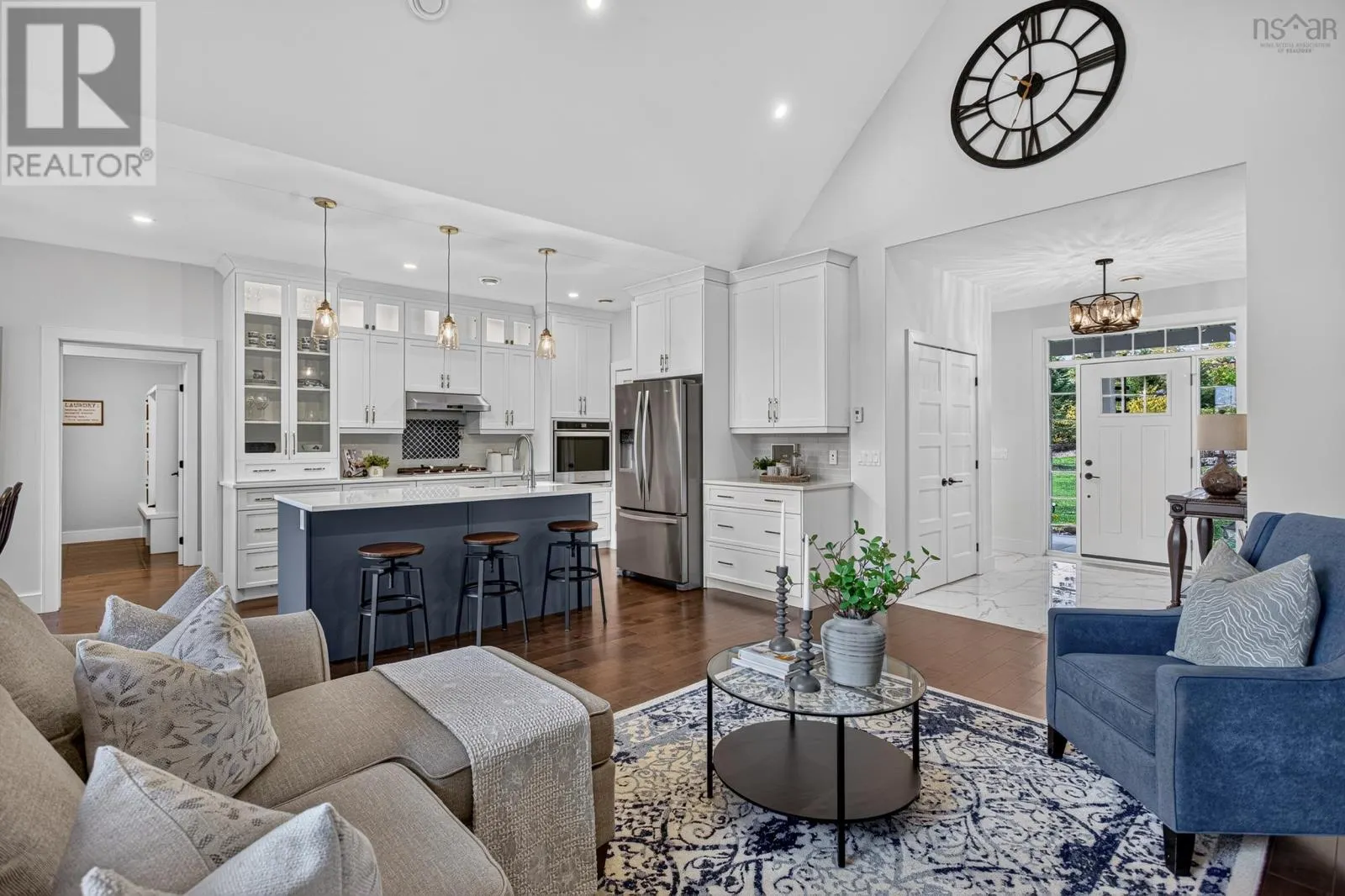 40 Duckcove Court