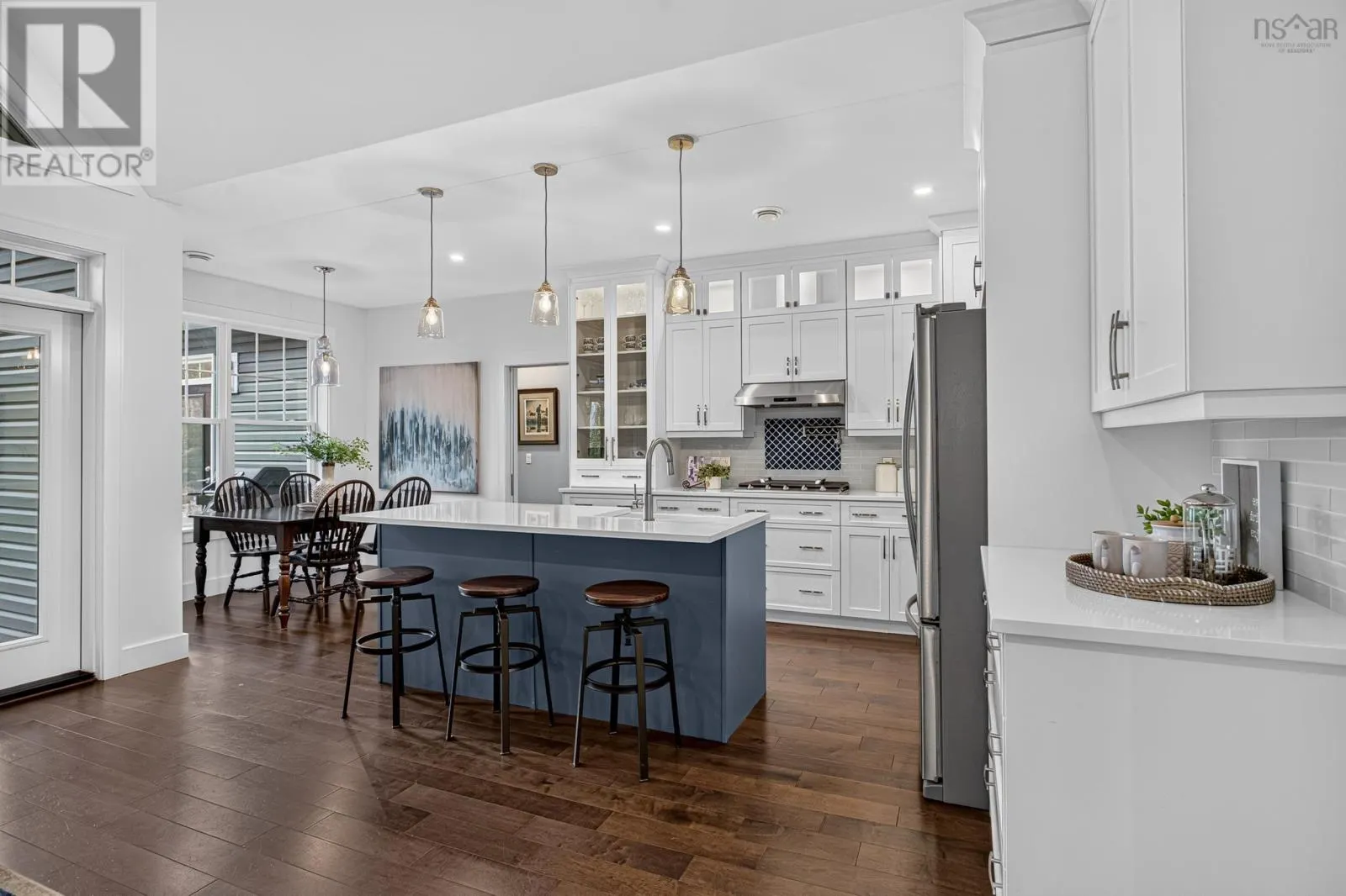 40 Duckcove Court