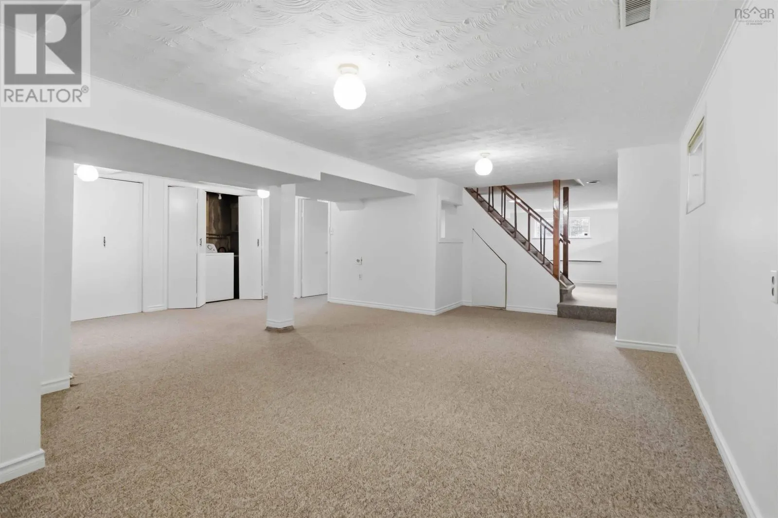 3 Wildwood Boulevard
