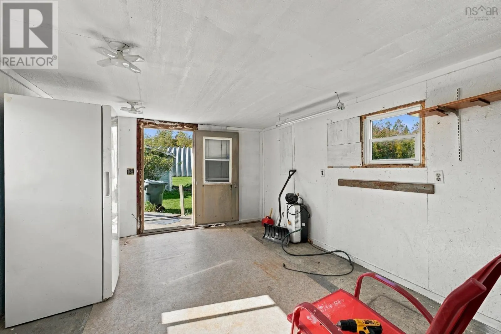 4127 Highway 1